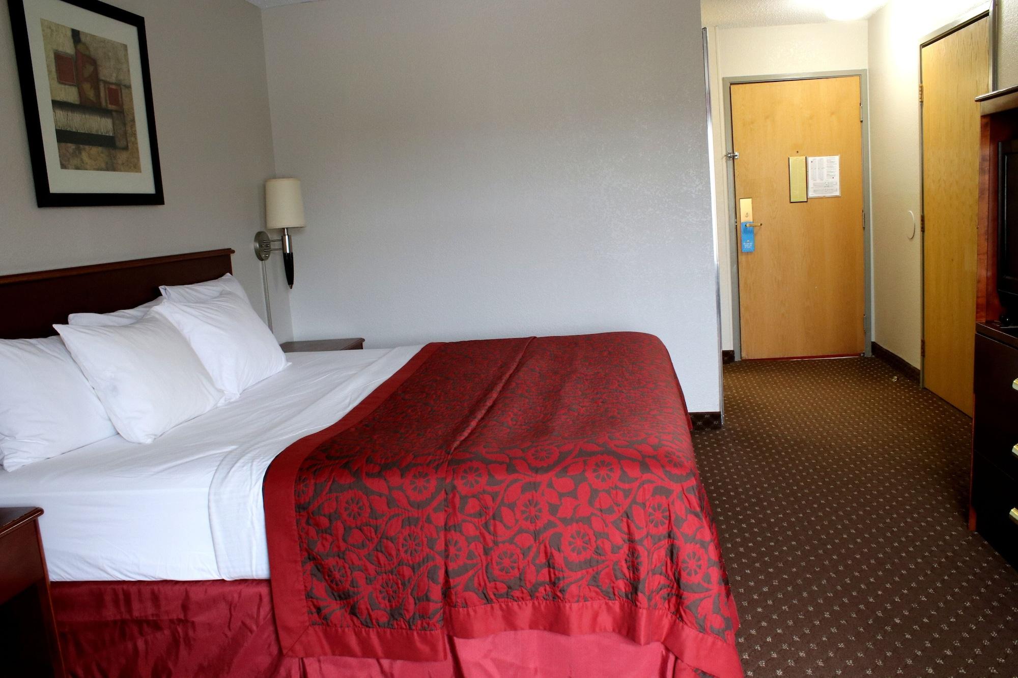 Days Inn & Suites By Wyndham Bloomington/Normal Il Buitenkant foto